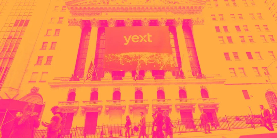 3 Reasons to Sell YEXT and 1 Stock to Buy Instead
