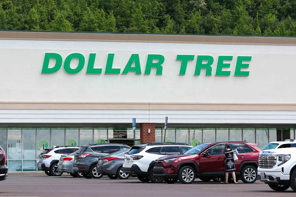 Dollar Tree's CEO Says 'Everybody Is Hurting' In Today's Economy