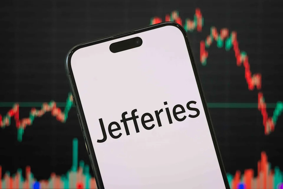 Jefferies Stock Sinks as Firm Attributes Soft Results to Geopolitics