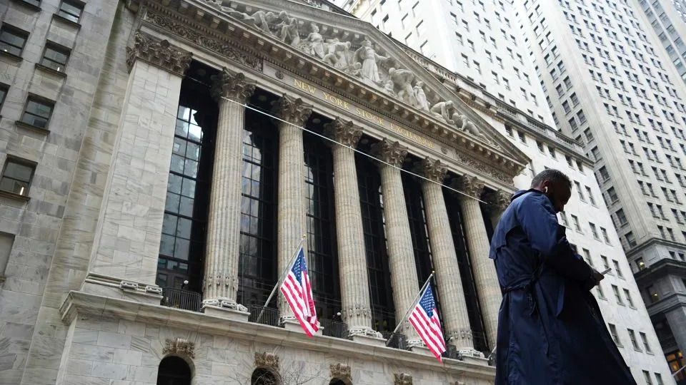 US stocks are set for another miserable day. But…