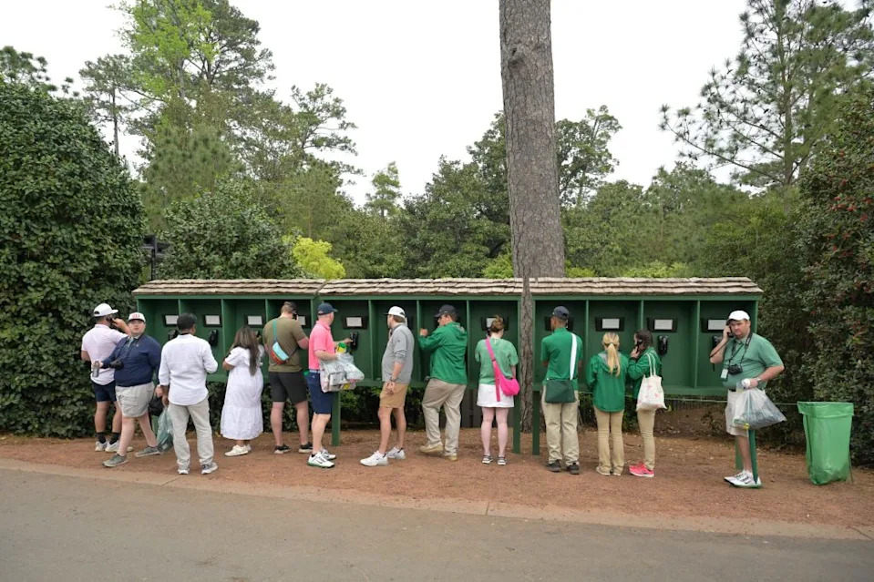 Finance bros were looking forward to their cell phone detox at the Masters. Then the market went crazy