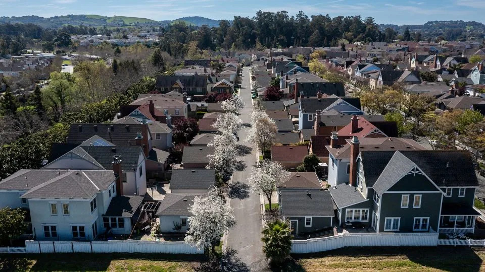 Mortgage rates climb to highest level in two months as Trump’s tariffs continue to rock markets