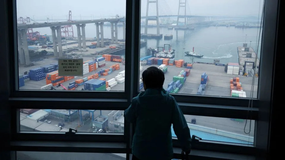 Want evidence Trump’s tariffs are upending the global economy? Here it is