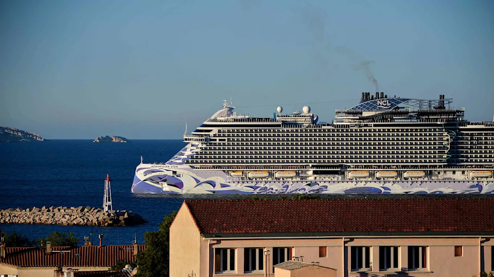 Economic Worries Have Americans Booking Cruises But Staying Closer to Home
